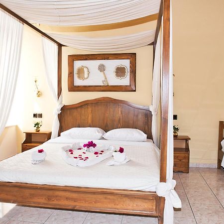 Naftilos Guest House Kala Nera Ngoại thất bức ảnh