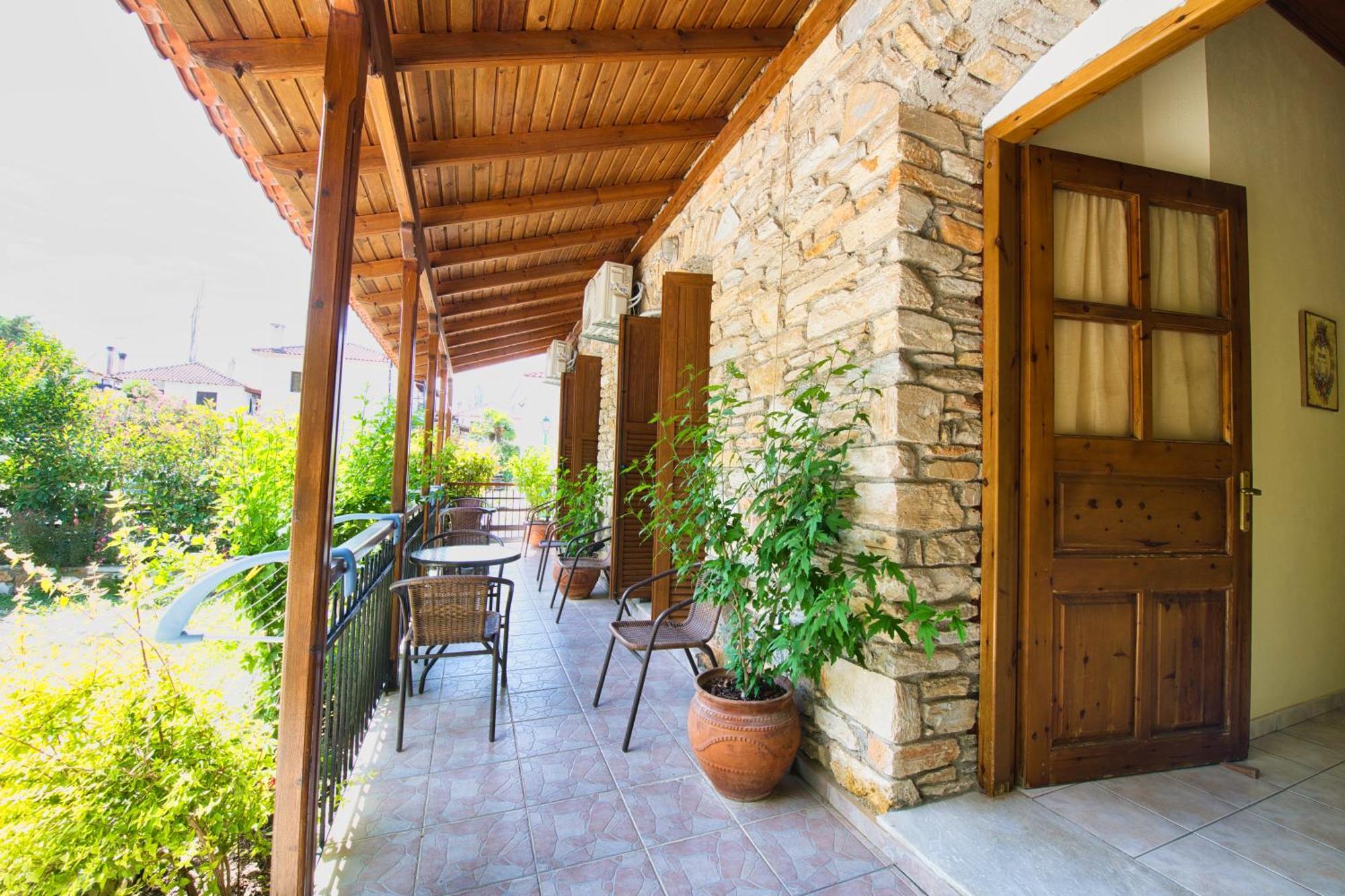 Naftilos Guest House Kala Nera Ngoại thất bức ảnh