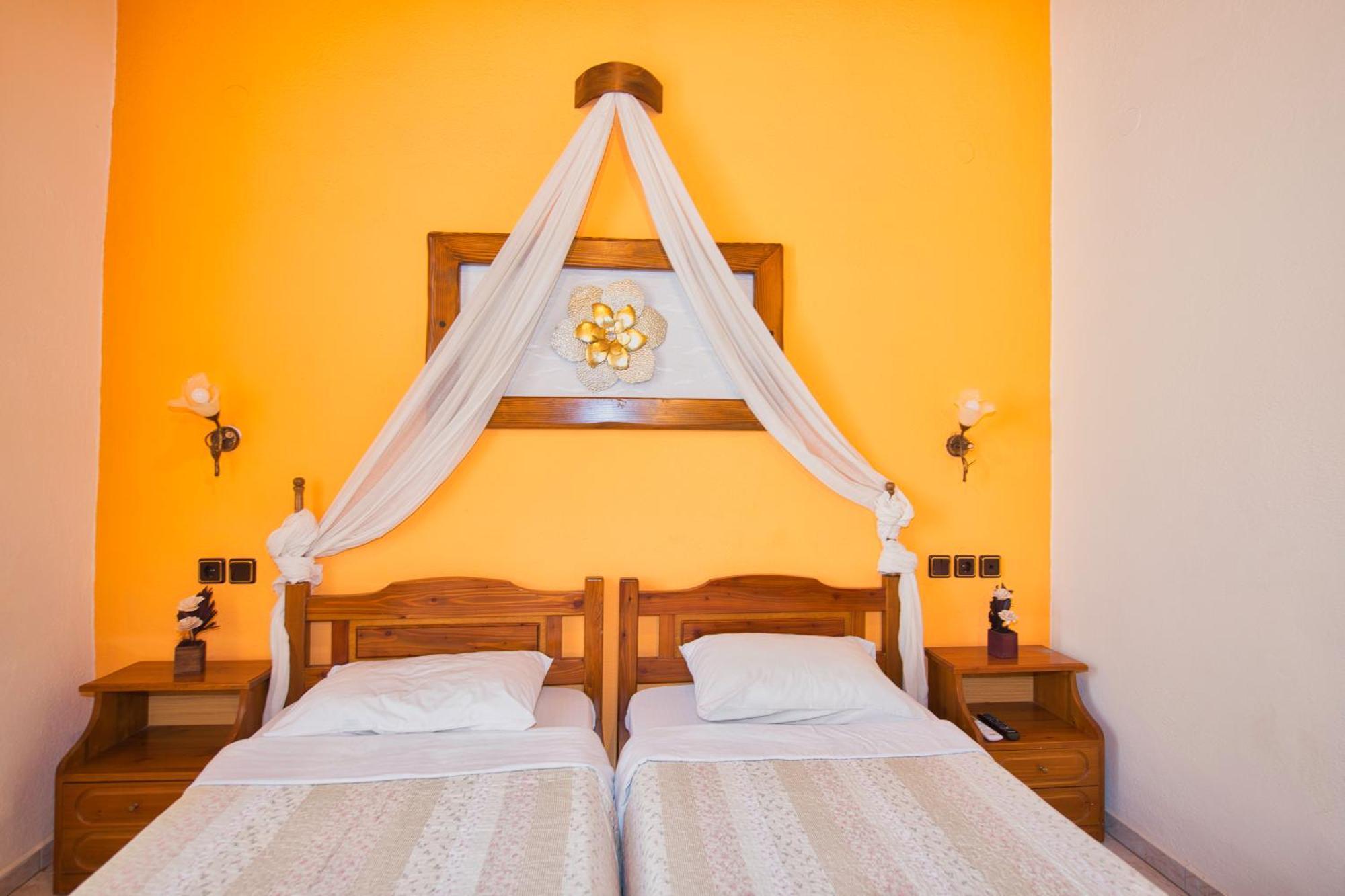 Naftilos Guest House Kala Nera Ngoại thất bức ảnh