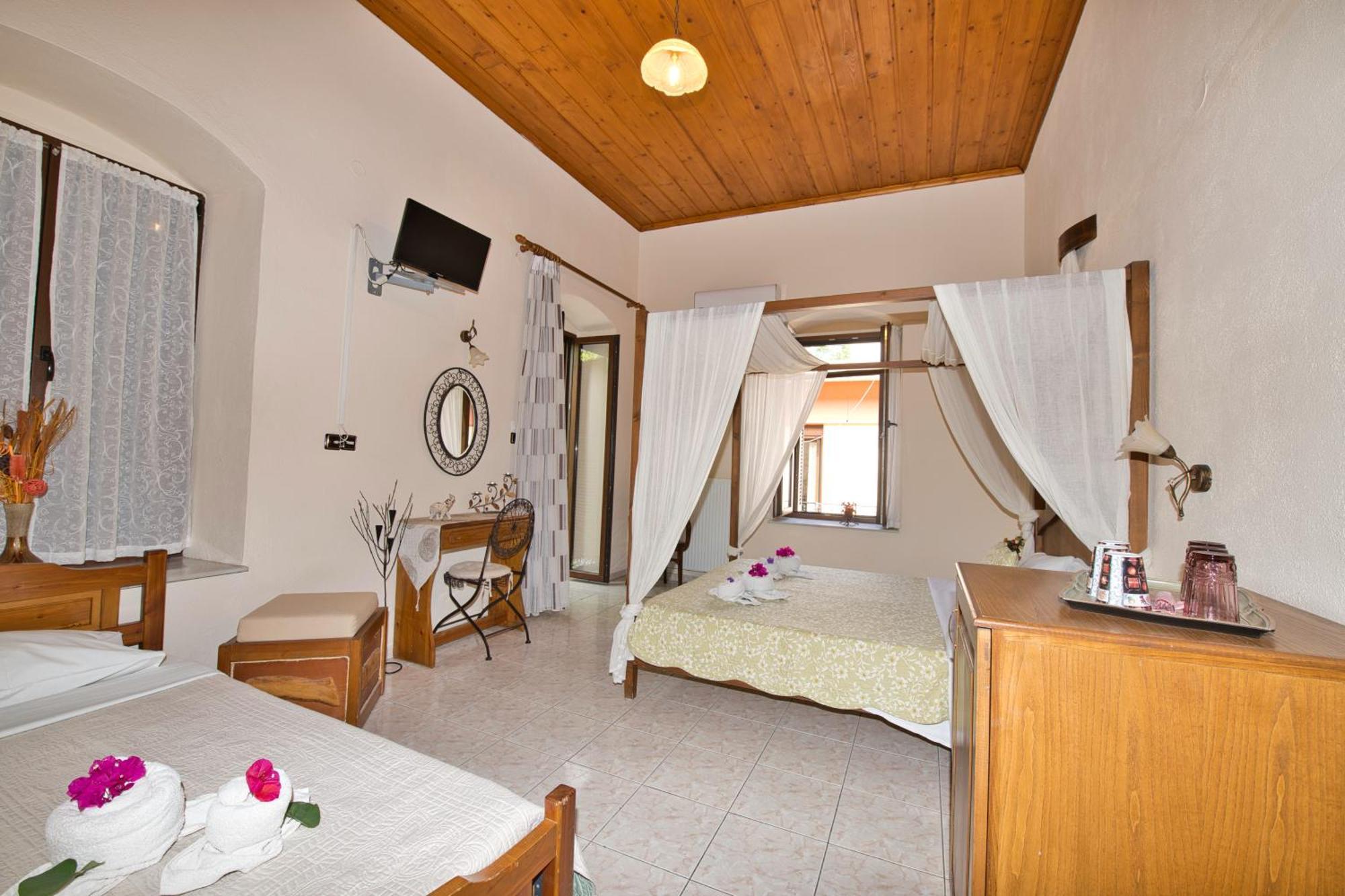 Naftilos Guest House Kala Nera Ngoại thất bức ảnh